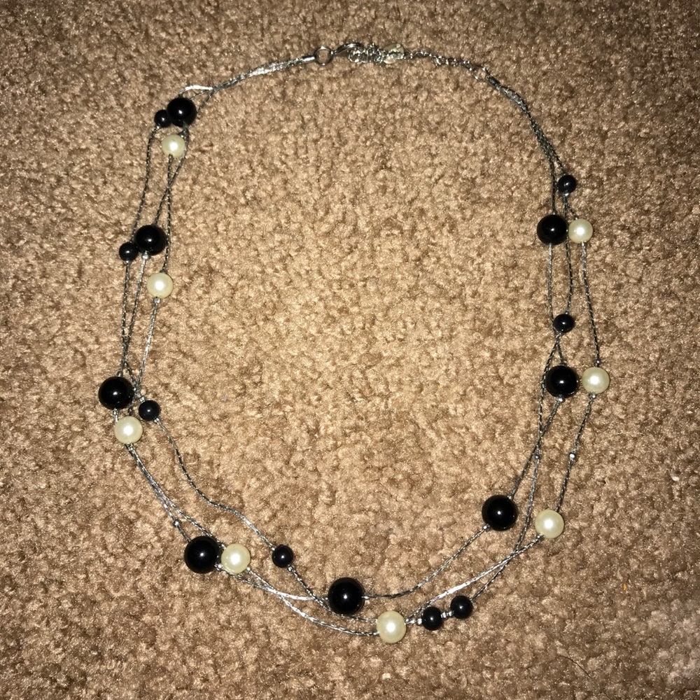 Black and White Pearl Costume Necklace